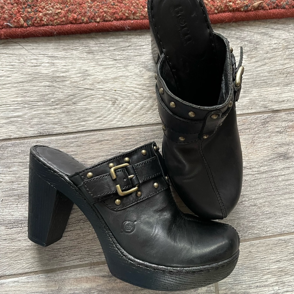 Born Heeled Clogs - Black - Size 9 - 40.5